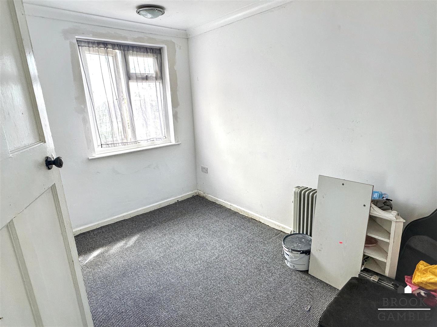 2 Bedroom House. Cavalry Crescent in Eastbourne,  11
